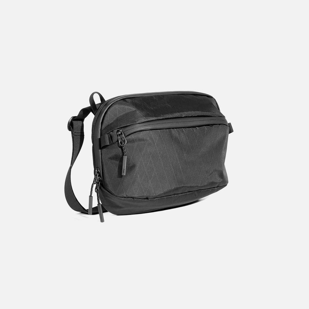 Day Sling 3 Max X-Pac - Black — Aer | Modern gym bags, travel 
