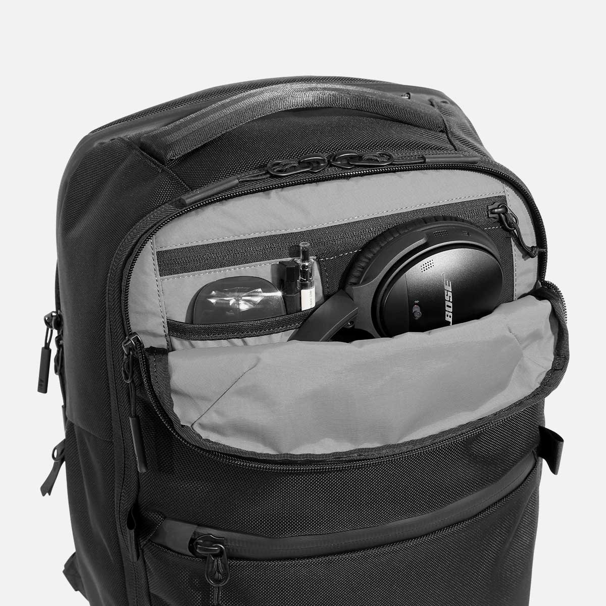 Aer City Pack Pro - Cargo Pocket Detail