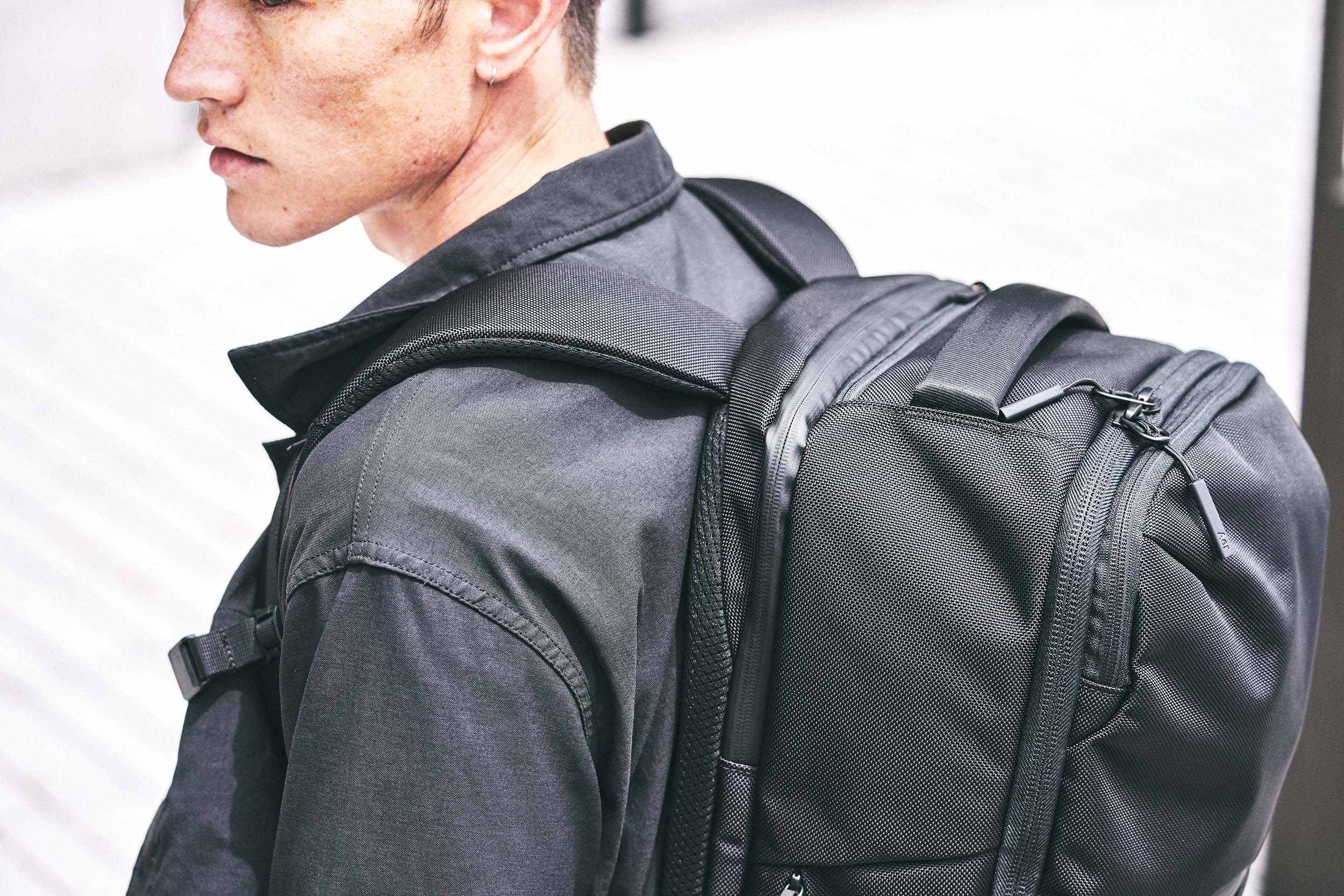 City Pack Pro - Black — Aer | Modern gym bags, travel backpacks 