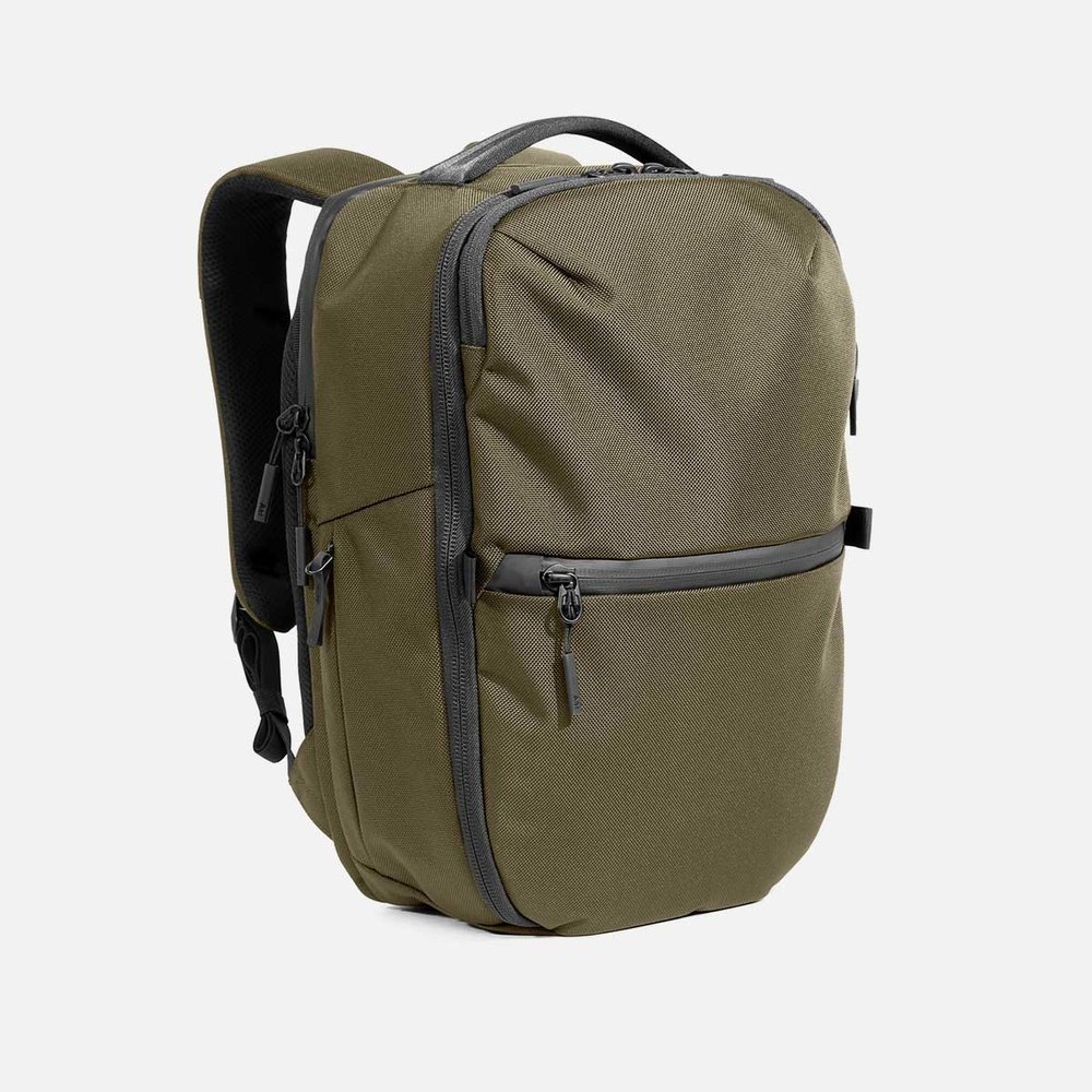 City Pack Pro - Olive — Aer | Modern gym bags, travel backpacks 