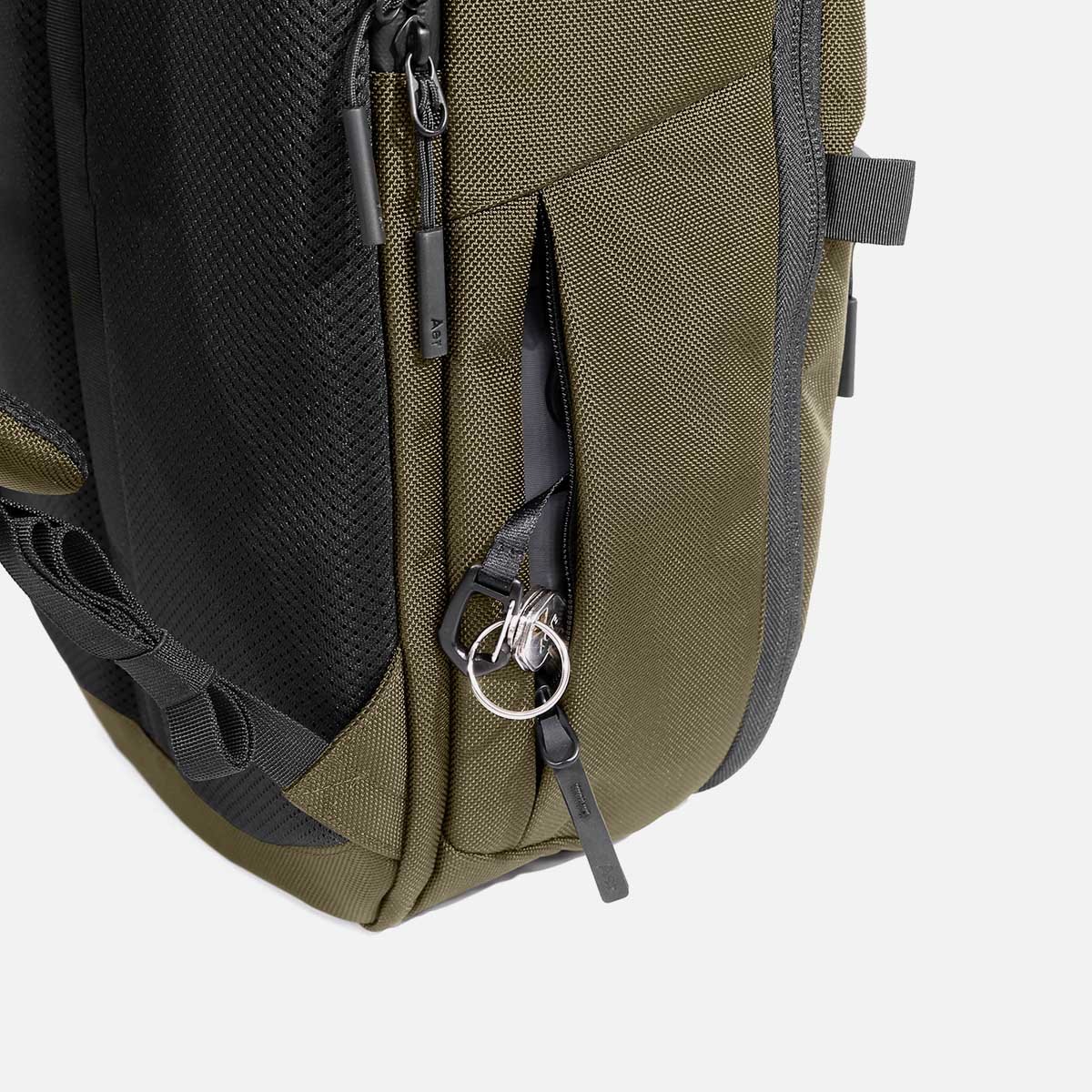 City Pack Pro - Olive — Aer | Modern gym bags, travel backpacks 