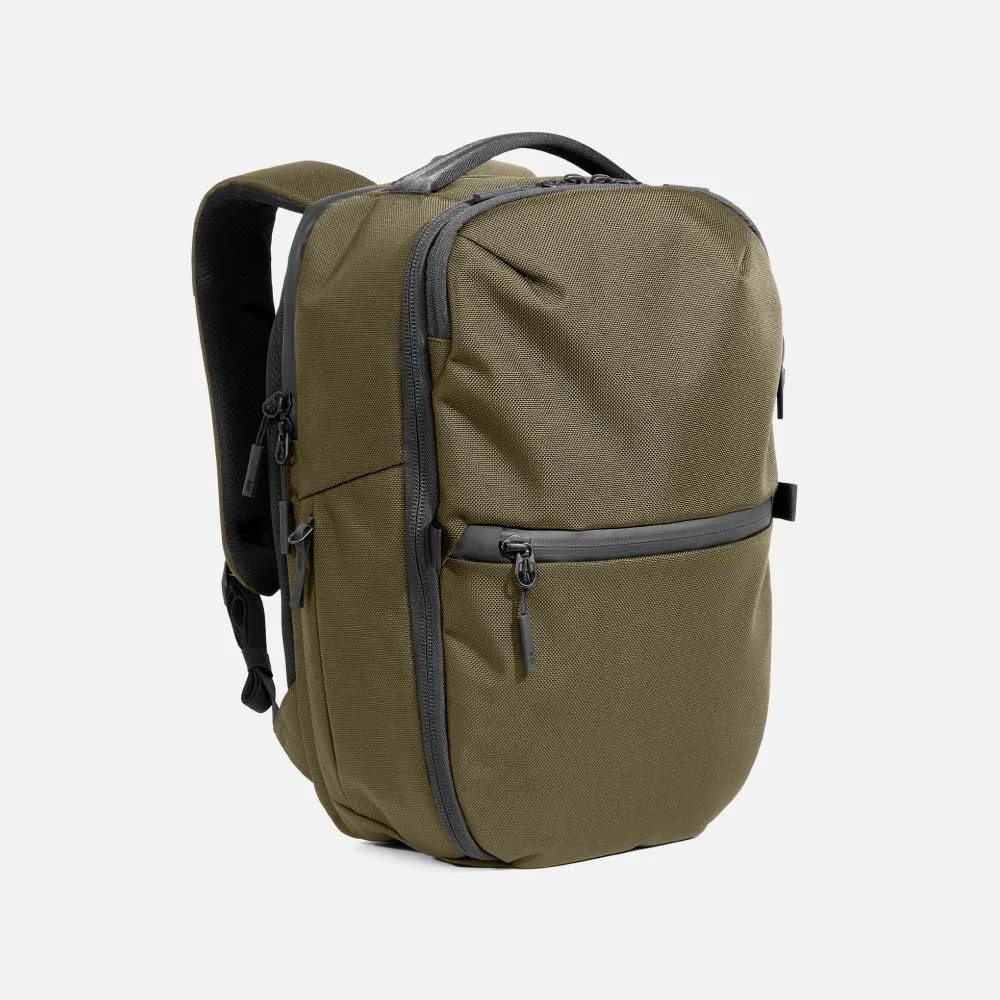 Aer City Pack Pro Olive — Aer Modern gym bags, travel backpacks and