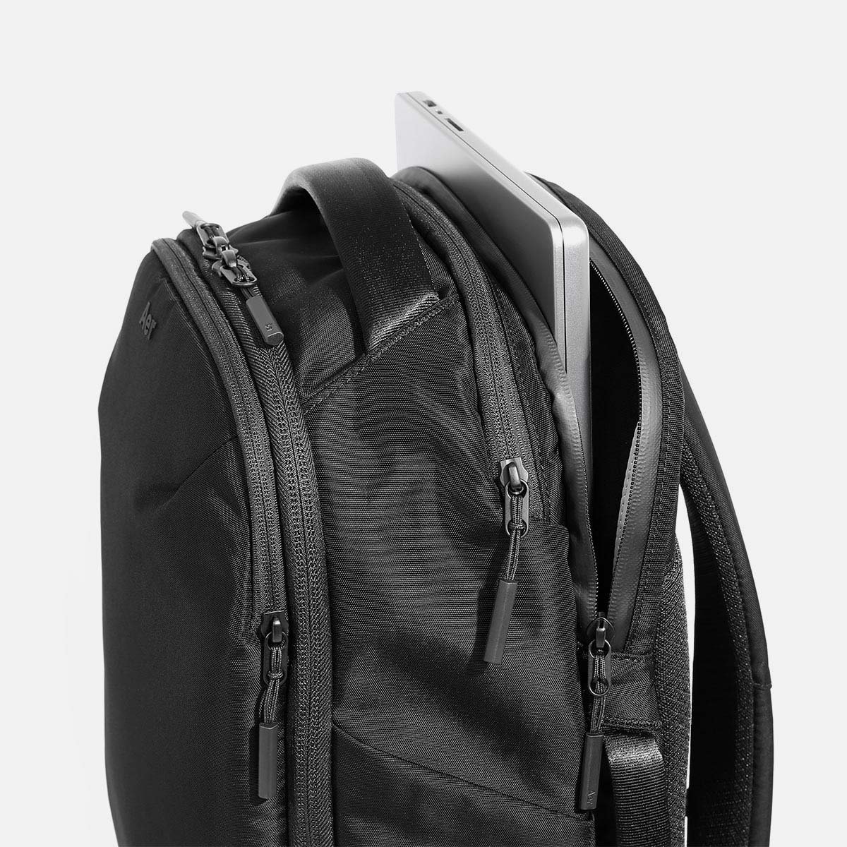 Pro Pack 24L - Black — Aer | Modern gym bags, travel backpacks and ...