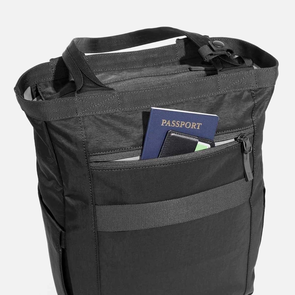 Go Tote 2 Black — Aer Modern gym bags, travel backpacks and laptop