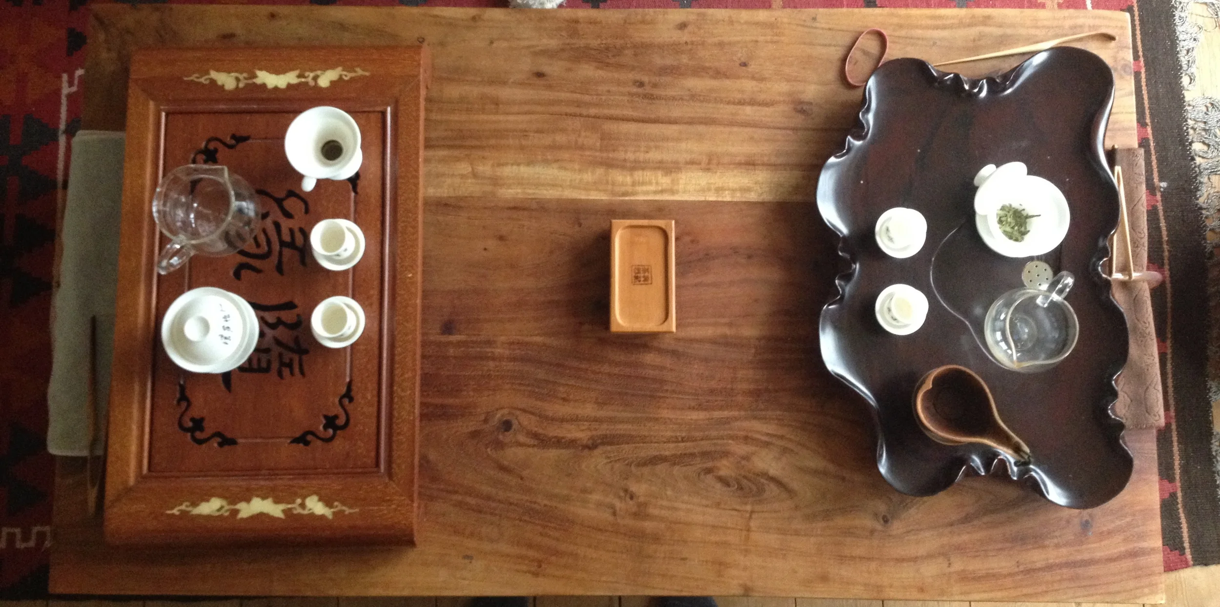 Practising Gong Fu Cha Dao with Ming Ming Poon