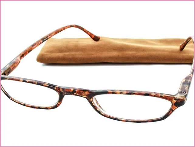 Peepers Reading Glasses - A leading designer and marketer of innovative and expressive eyewear products for both men and women.