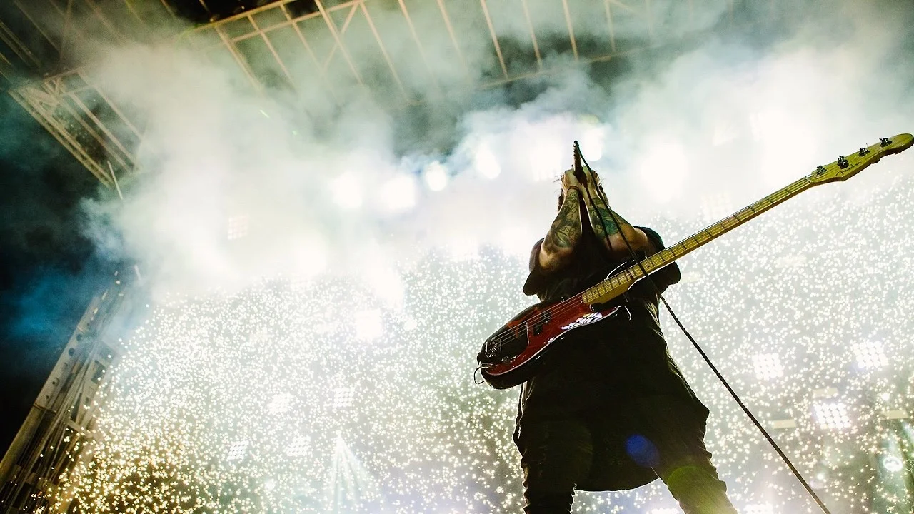 Hero_Riot_Fest_Roman.jpg