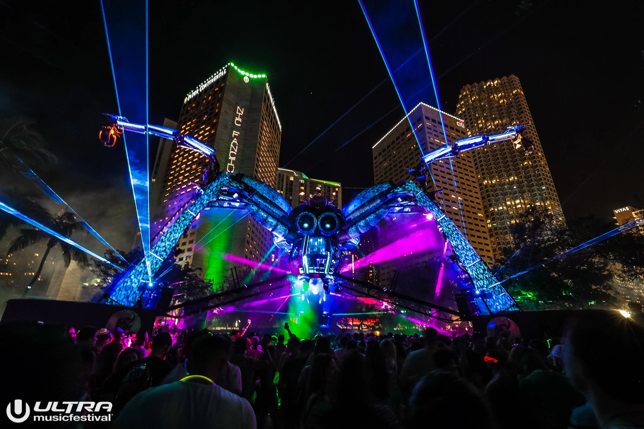 RESISTANCE Arcadia Spider, photo by aLIVE Coverage.jpg