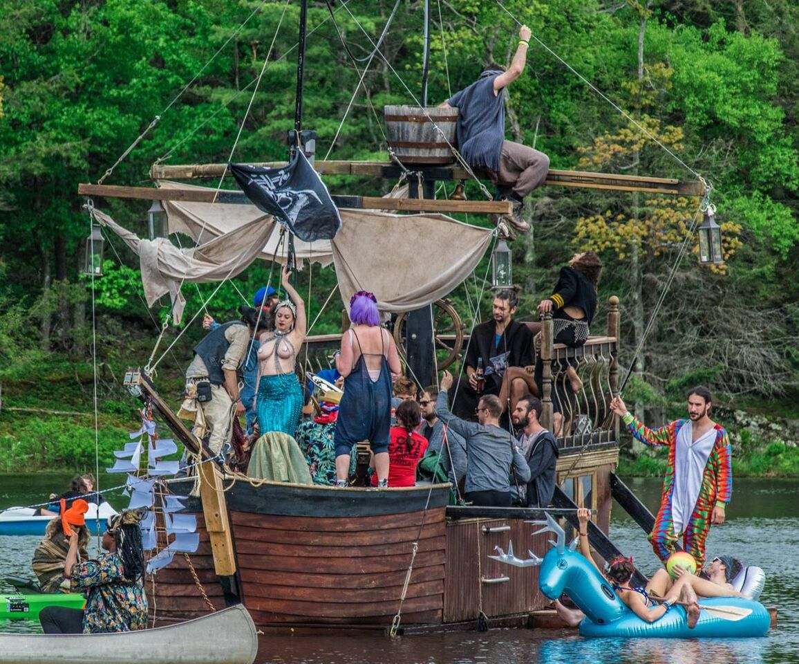 Pirate Ship at Elements Lakewood 2018 Photo courtesy of Elements.png