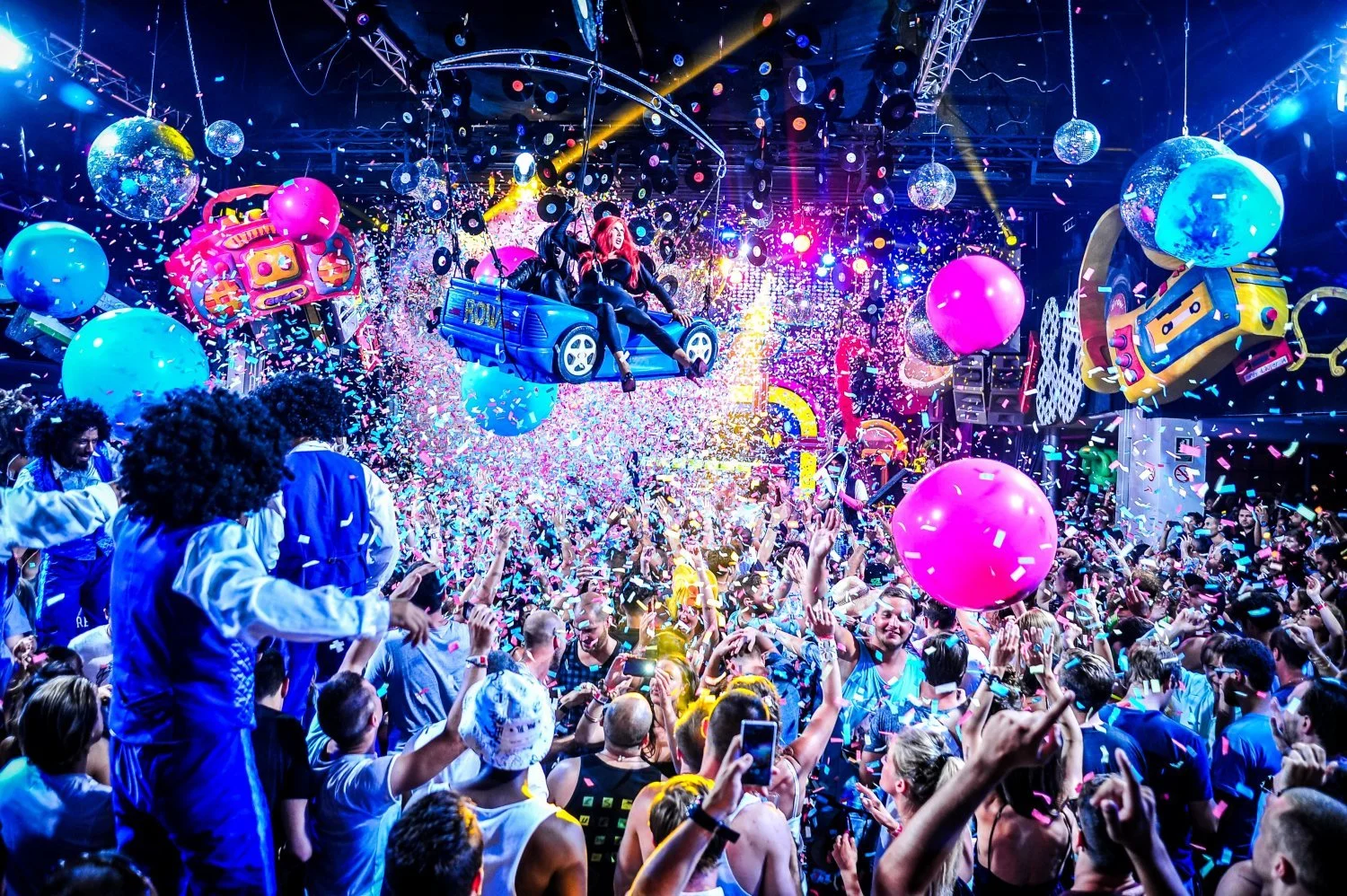 elrow ~ Party Brand &amp; Festival Guide (elrowTown, Ibiza &amp; Global Editions)