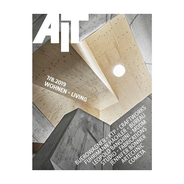 #AIT #aitliving #buerowagner .
.
.
.
#ammersee #architektur  #design #archilovers #beton #cabin #haus #pivotdoor #home #arquitetura #minimalism #architect  #holzfassade #cabininthewoods  #instaarchitecture #architecturelovers #wabisabi #arch #concret