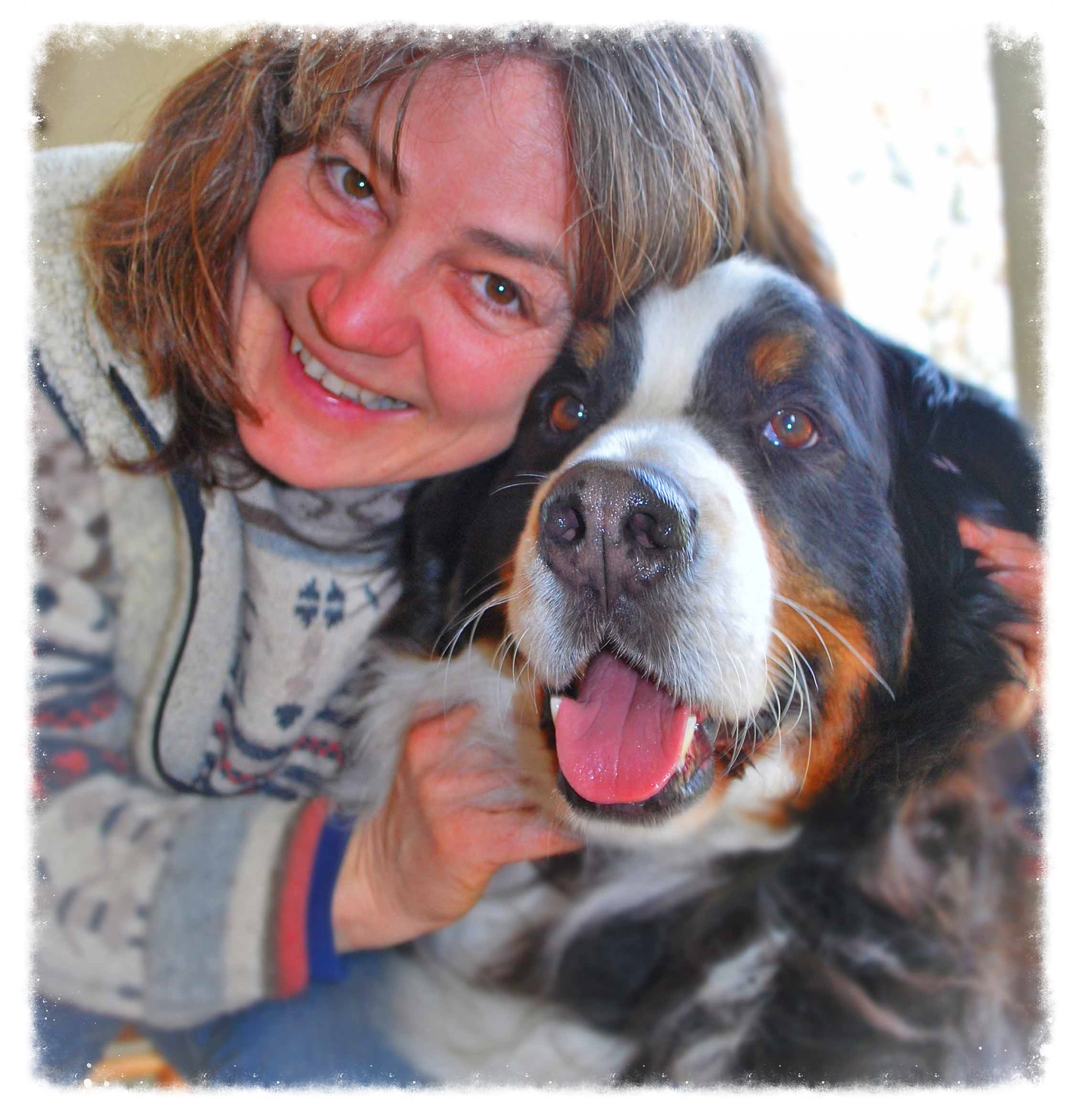 Professional dog mom - dog sitter Hedy and her son Gumpy, Bernese mountain dog.