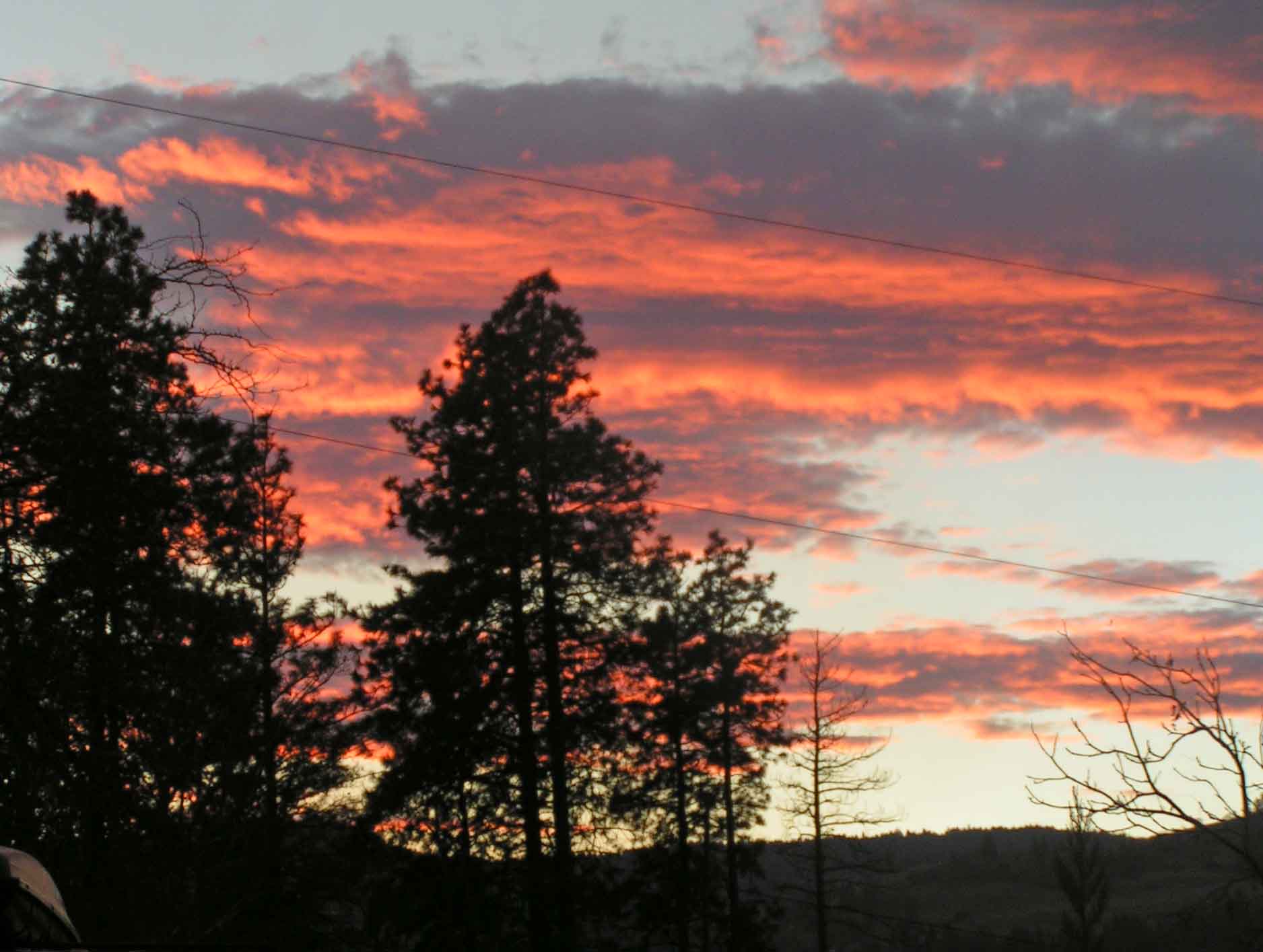 Fall brings killer sunsets to our Gorge front yard. Photo: (c) Barb Ayers DogDiary.org