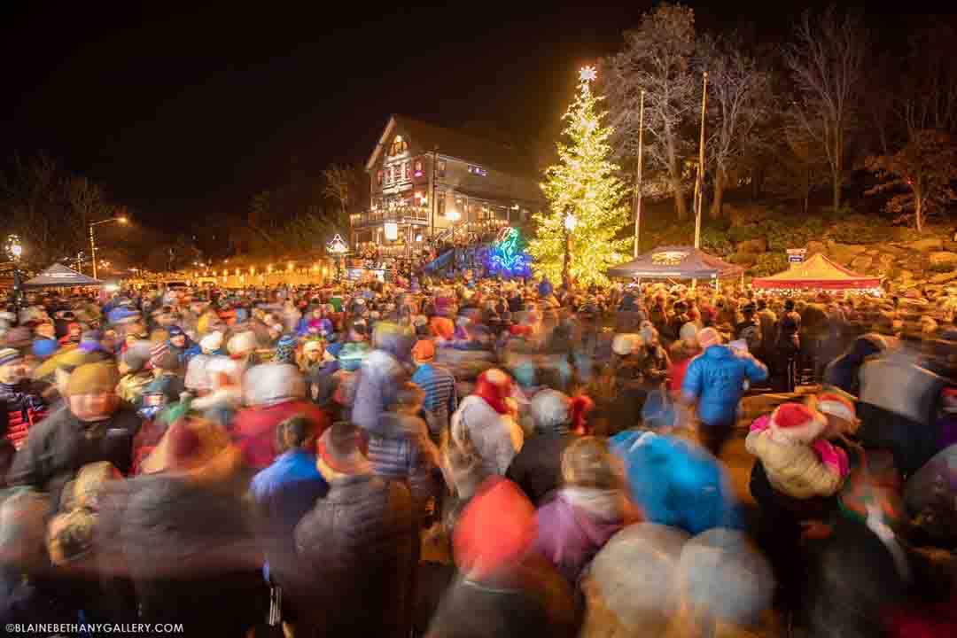 All the Whos in Who-Ville. Hood River Christmas parade & Tree Lighting 12/7/2018. Photo: (c) Blane Franger, BeautifulHoodRiver.com