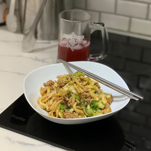 Clearly, this was a weekend of noodles. Pork udon, ramen from @playgrounddtsa and bibim-guksu. Going to try my hand at KBBQ at home with some homemade banchan this week!