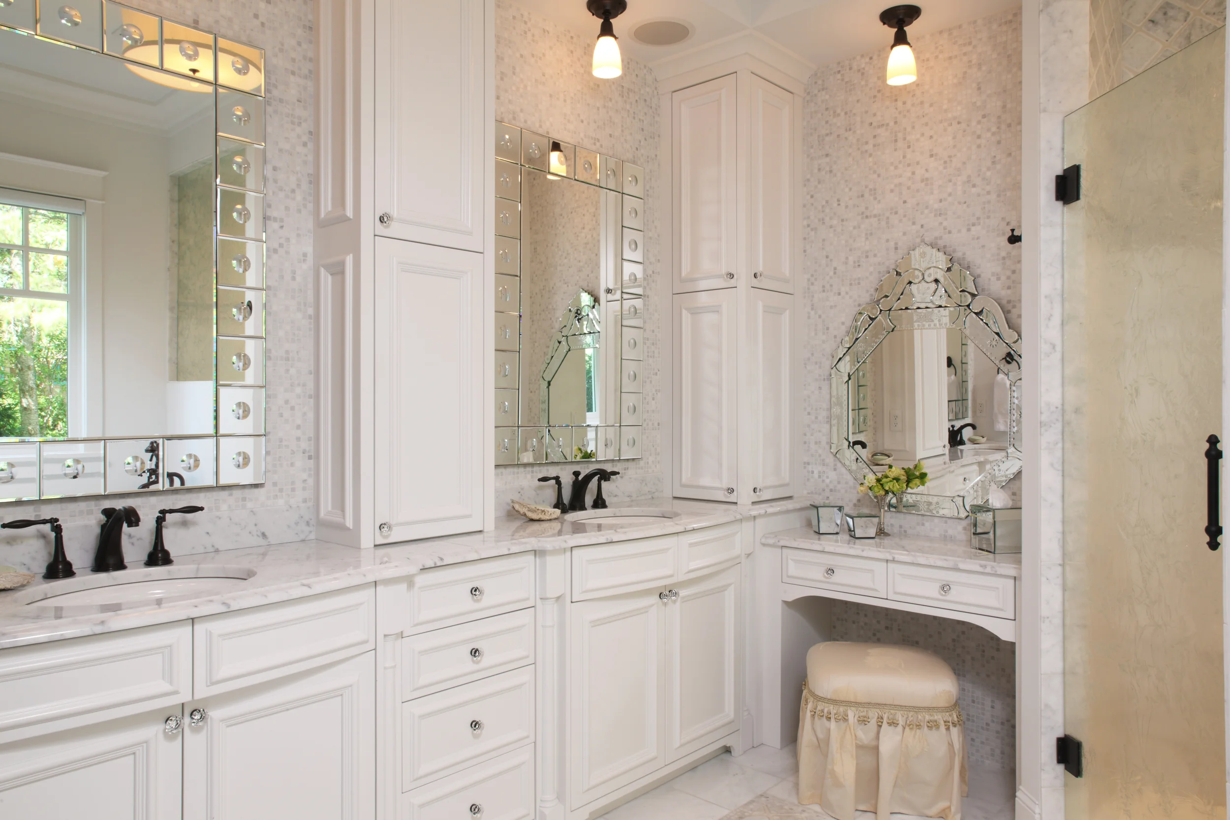 Steven Cabinets, Minneapolis Minnesota http://www.stevencabinets.com