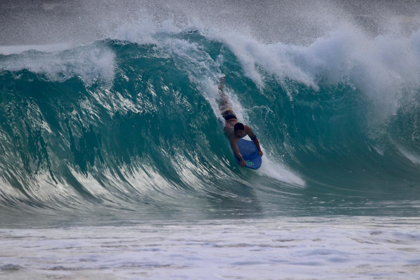 Summer is here -congratulations to all you graduates #youmadeit #whatnow #getajob #learnatrade 
.
.
.
.
.
.
.
.
#sandys #sandybeach #letsgo #godlovessandys #surf #bodysurf #bodysurfing #bodyboarding #bodyboarder #bsd #mikestewart #happybirthday #cham