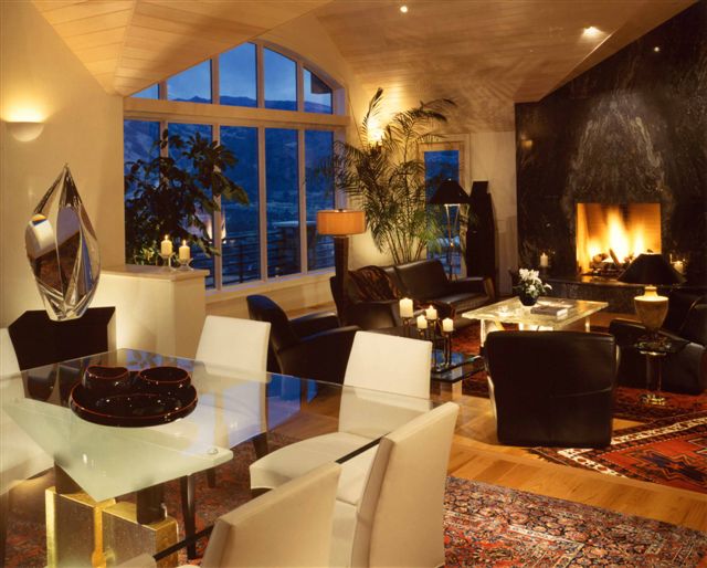 Red Mountain, Living room.JPG