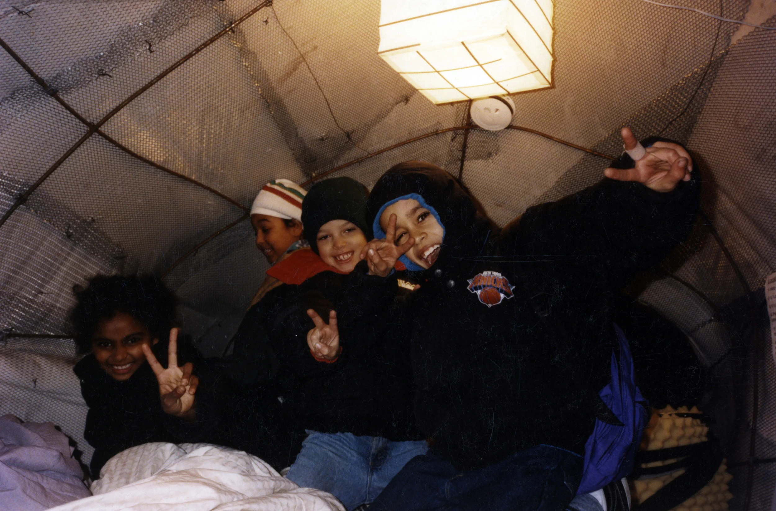 03-052.jpg