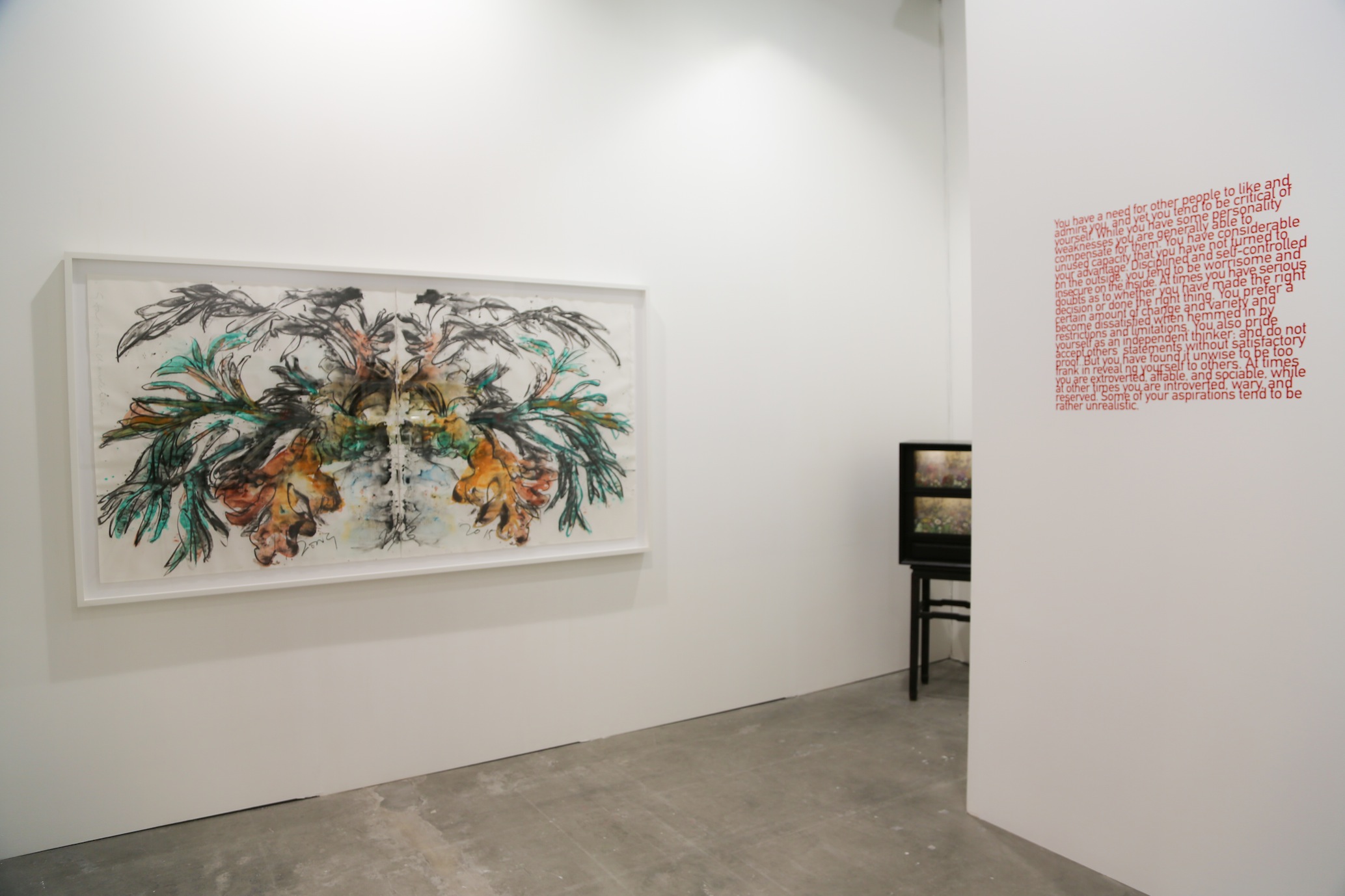  Installation view 