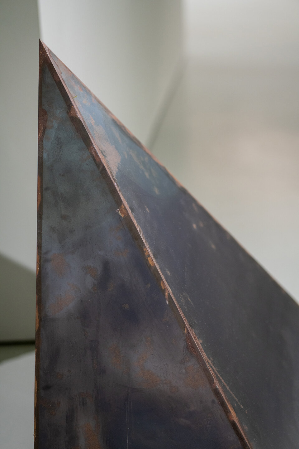  Grace TAN   Pentahedron [Prism and Pyramid]  2018 Twenty diagonally cut I-Beams and a sculpture in mild steel Unique edition + 1 AP Dimensions variable  Detail 