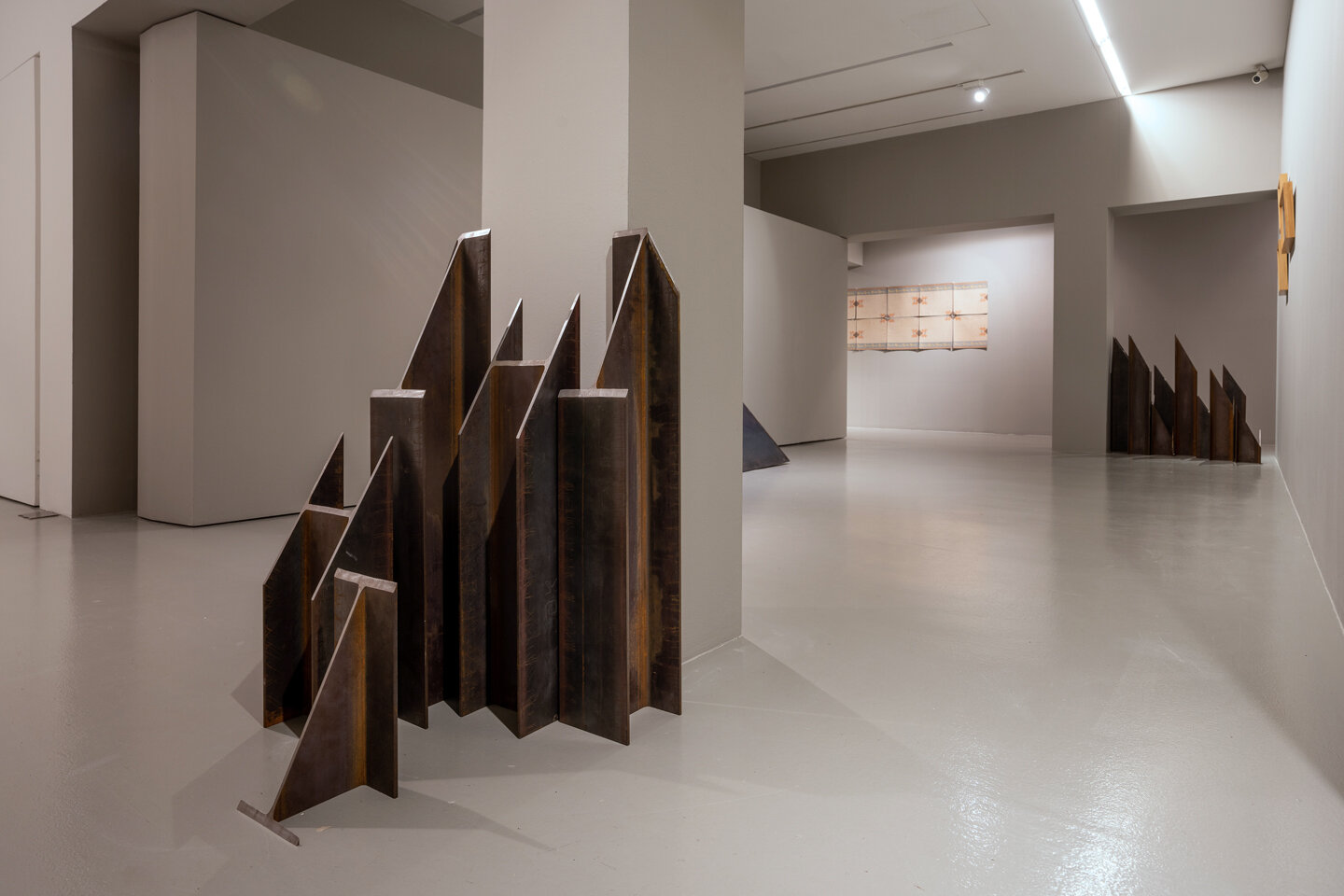  Grace TAN   Pentahedron [Prism and Pyramid]  2018 Twenty diagonally cut I-Beams and a sculpture in mild steel Unique edition + 1 AP Dimensions variable  Installation view 