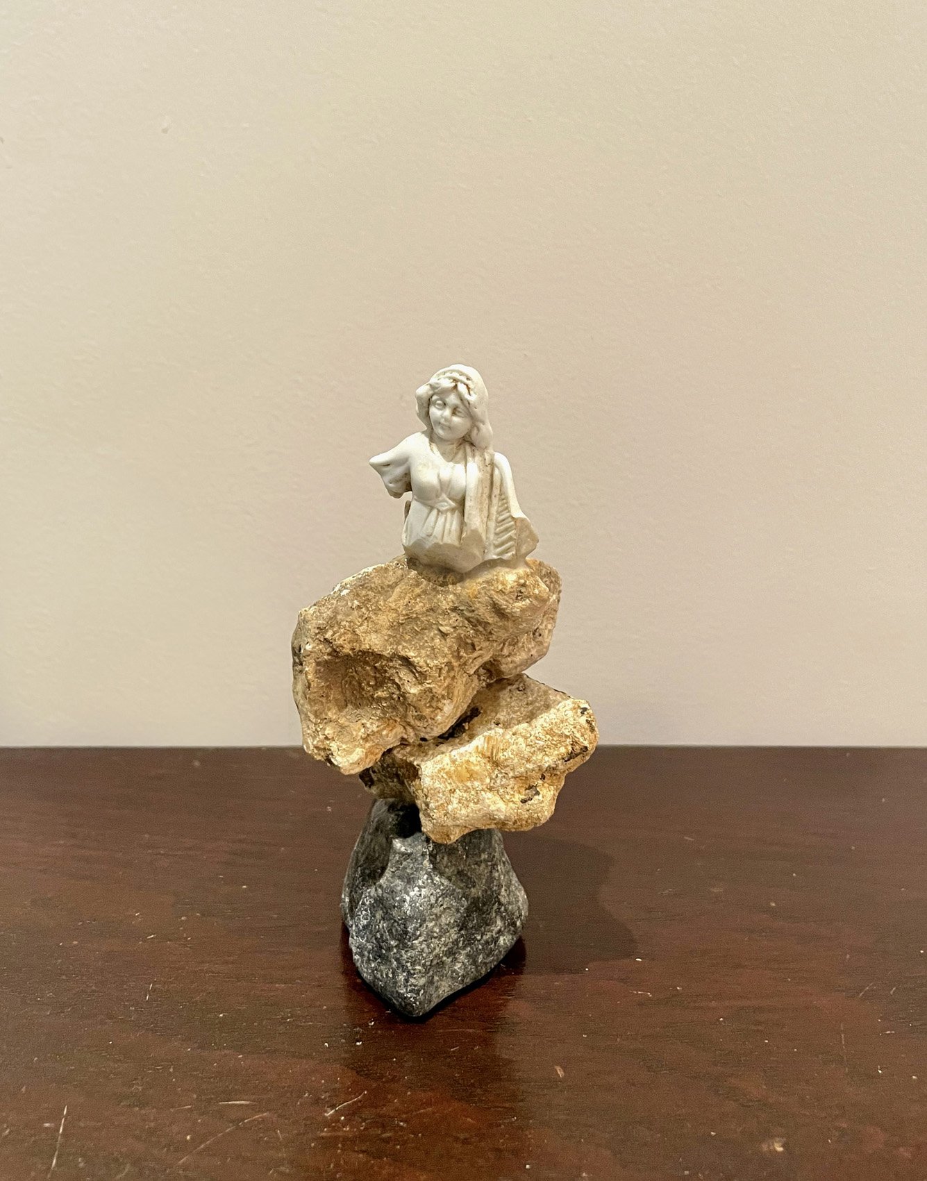 Michael ONG, Venus on the Rocks, 2017, Rocks, ceramic found object (torso of female figurine), H12.5 x W7 cm (front) LR.jpg