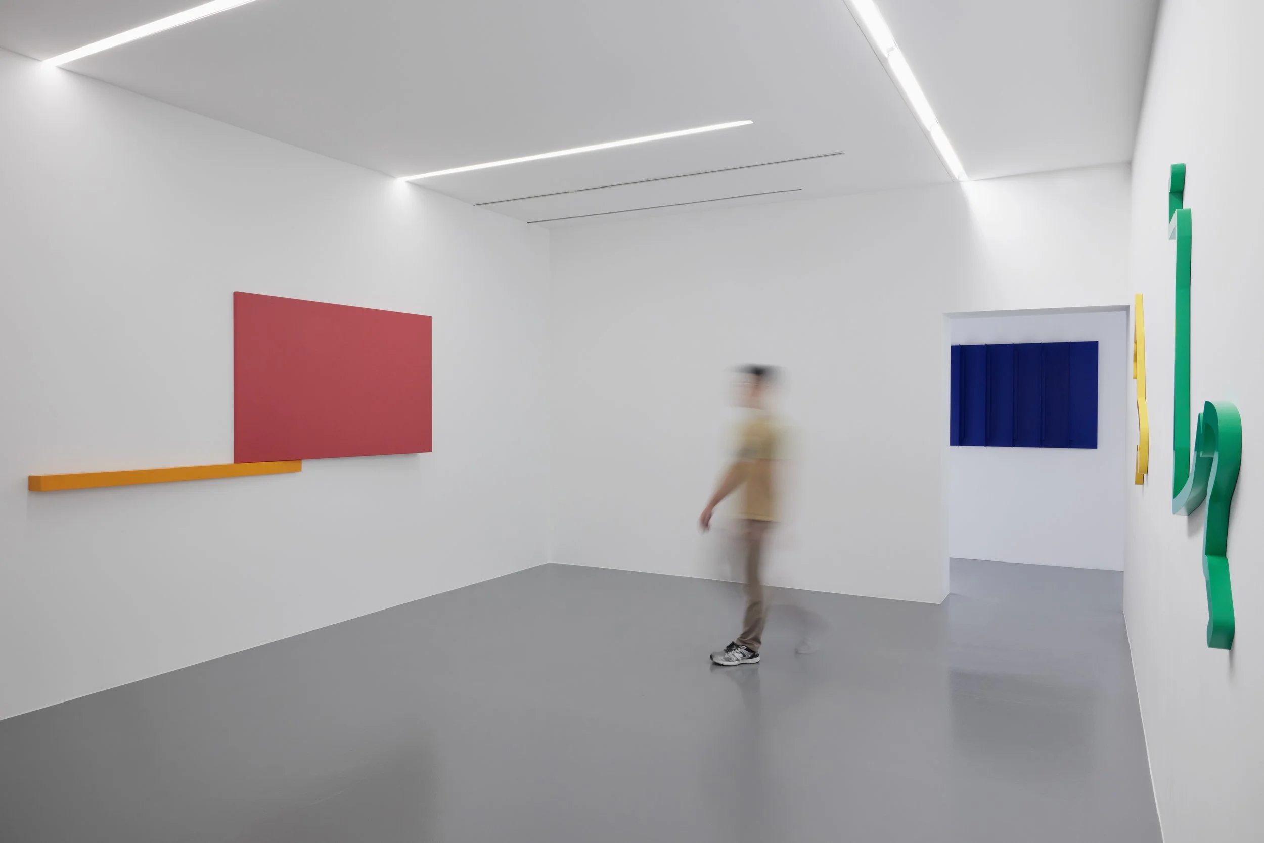 HE WRITES STRAIGHT WITH CROOKED LINES, FOST Gallery, Installation View, Image Courtesy of FOST Gallery HR 07.jpg