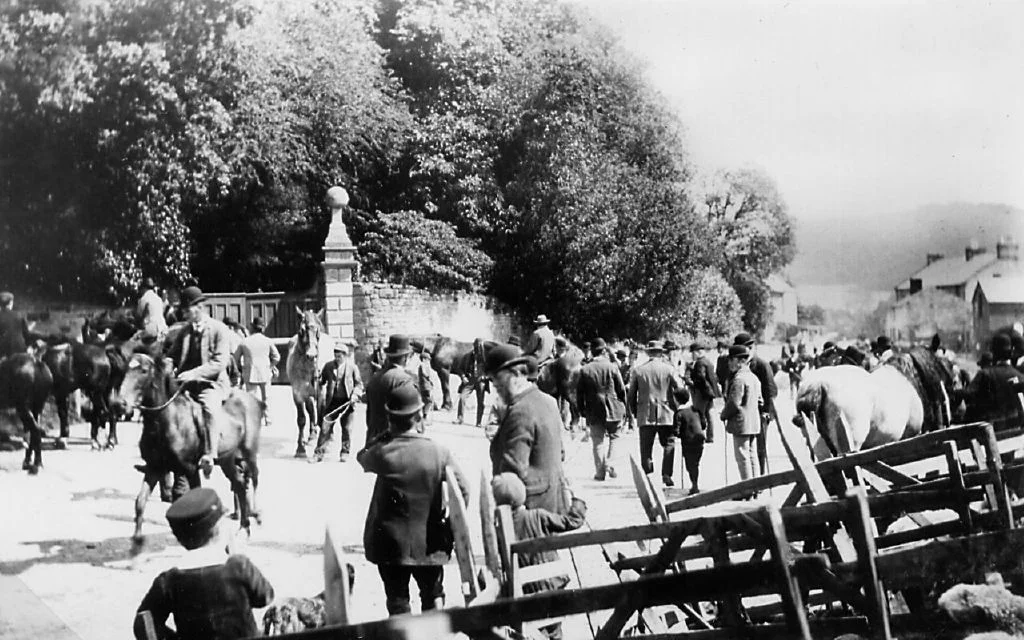 Oxford Road, outside Hay Castle gates. This was formerly known at Horsefair Road, for obvious reasons.