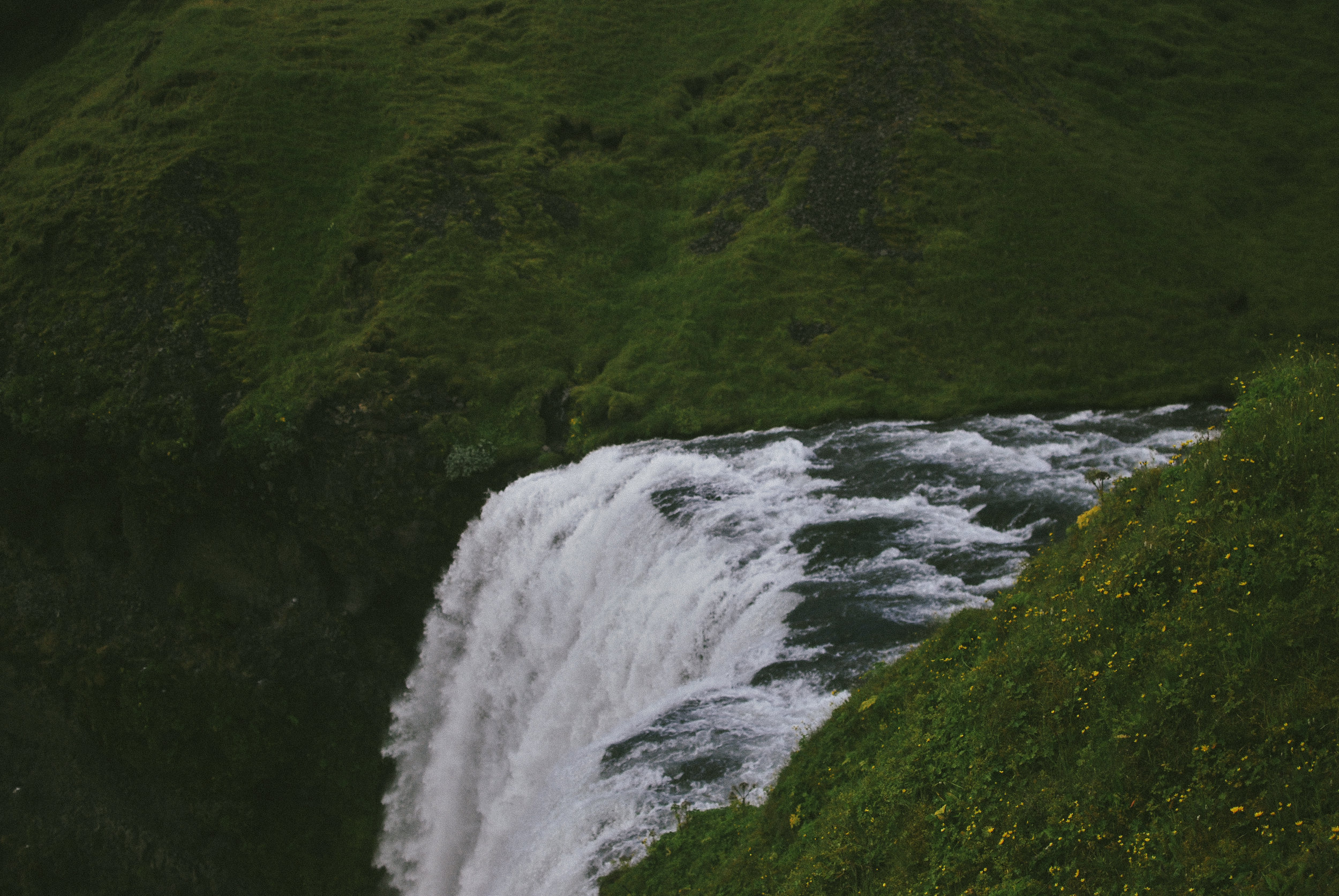 Iceland_Skogarfoss_Falls_Upper.jpg