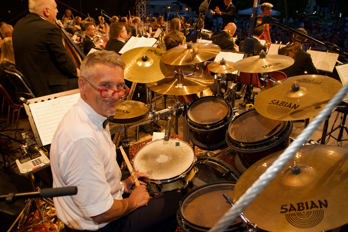 ... mit der BIG BAND