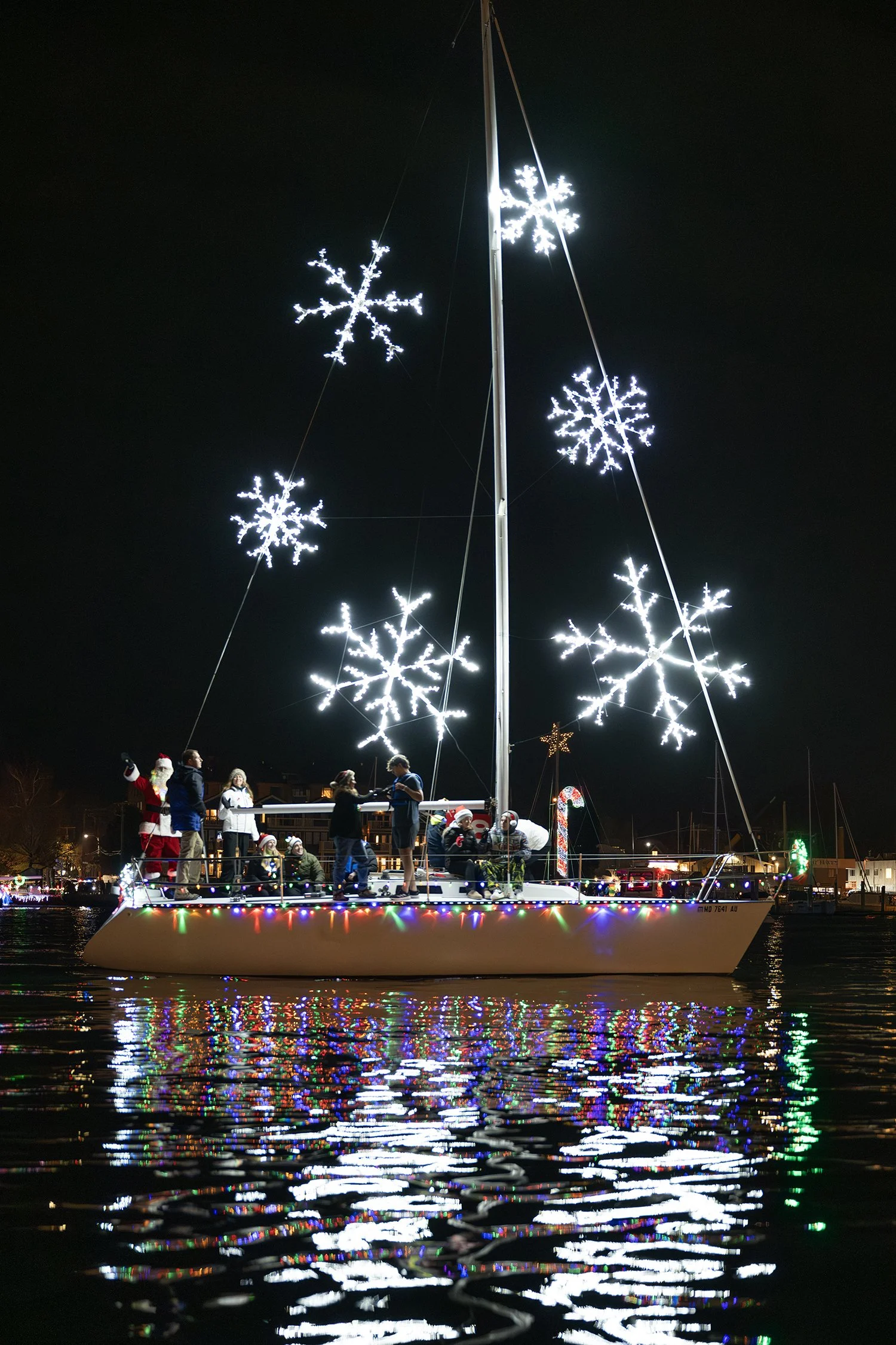 EYC 2025 Parade of Lights © Jay Fleming -03.jpg