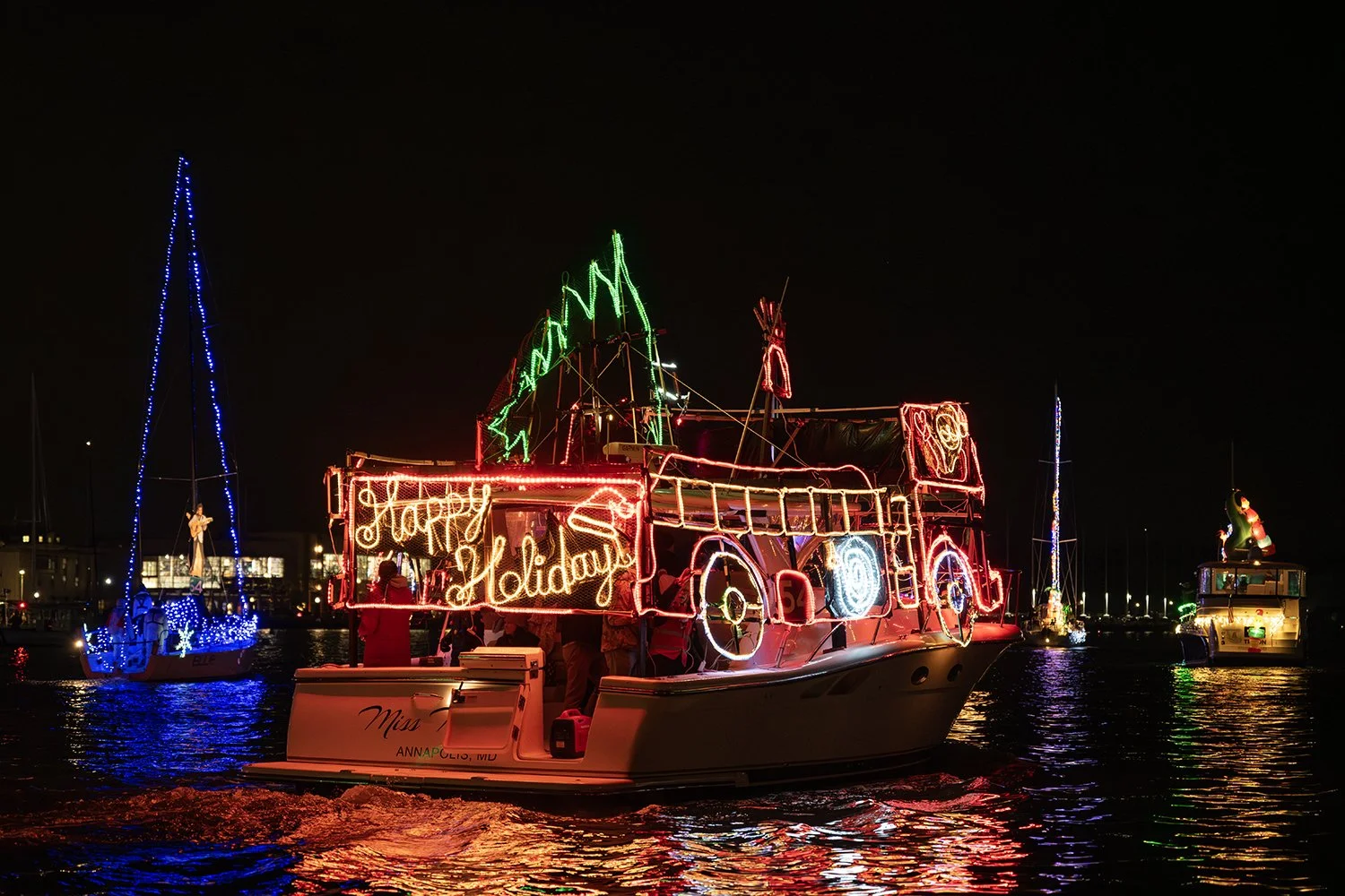 EYC 2025 Parade of Lights © Jay Fleming -17.jpg