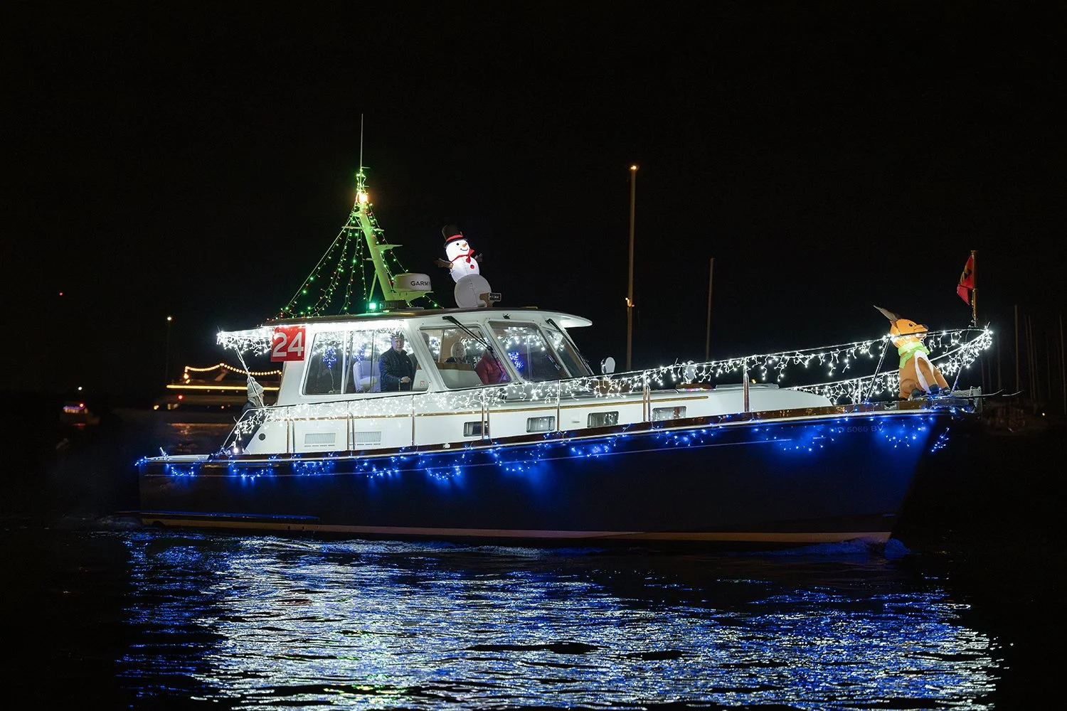 EYC 2025 Parade of Lights © Jay Fleming -29.jpg