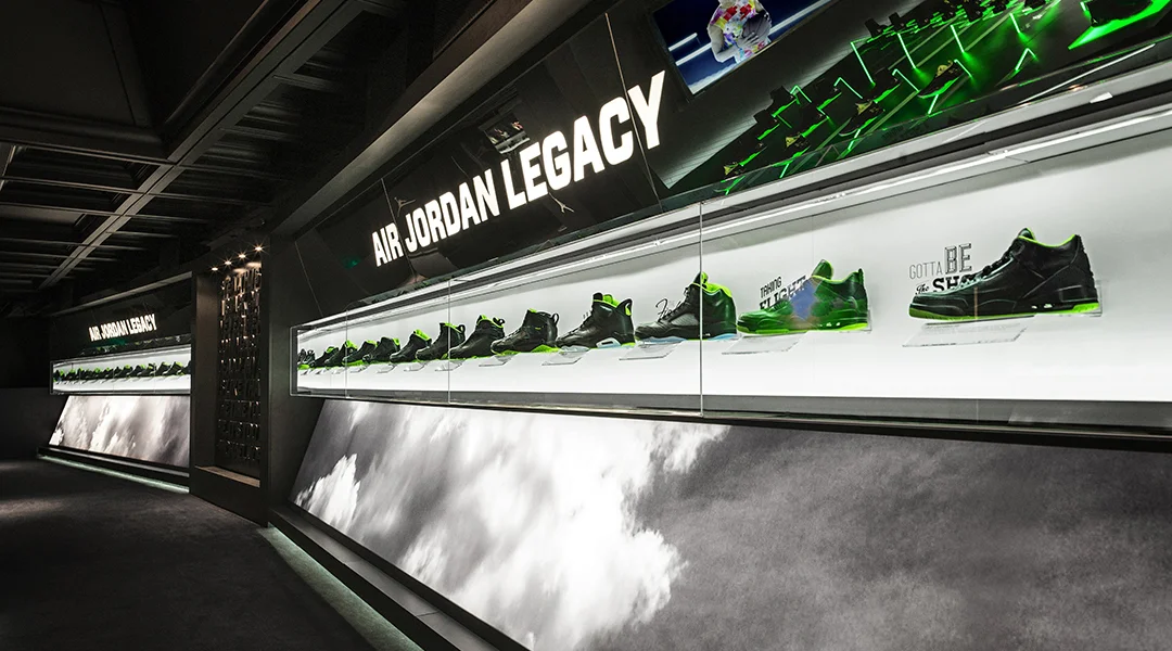 AJ28space6.jpg