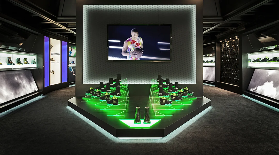 AJXX8_1.jpg