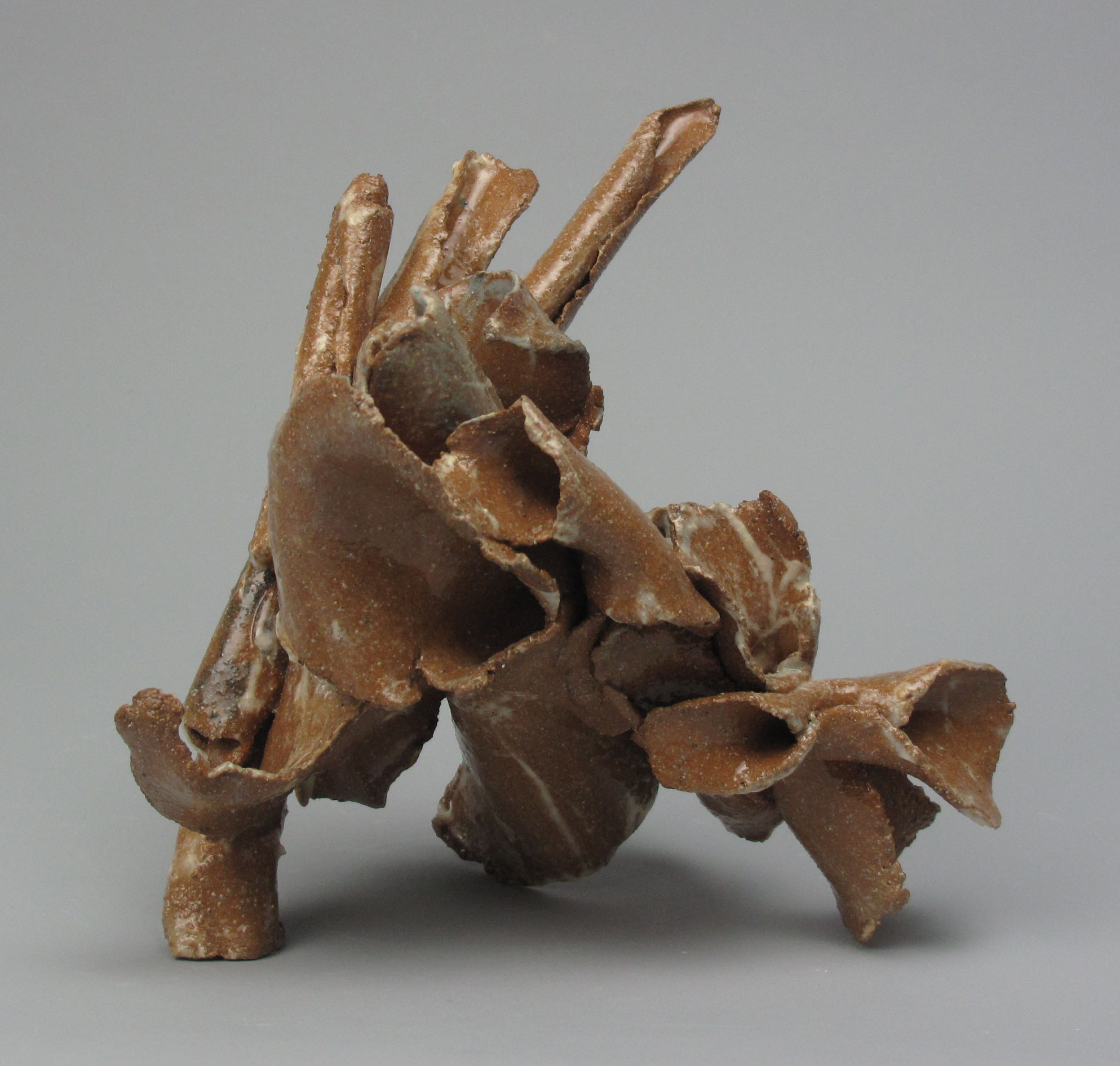  Sara Fine-Wilson,  Knot , clay, 4x3x3 