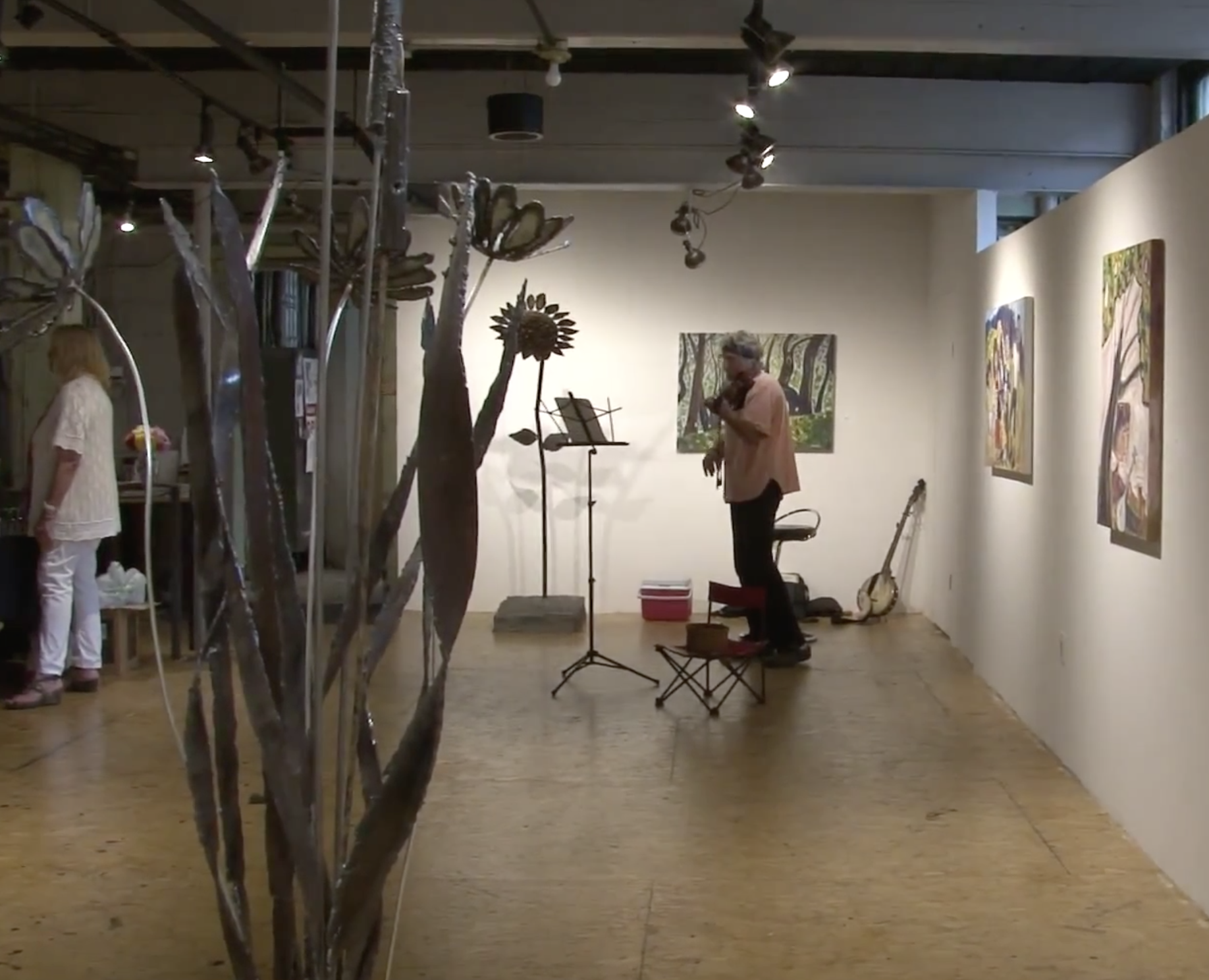 Wellesley Family Showcases Art Together in Unique Exhibit