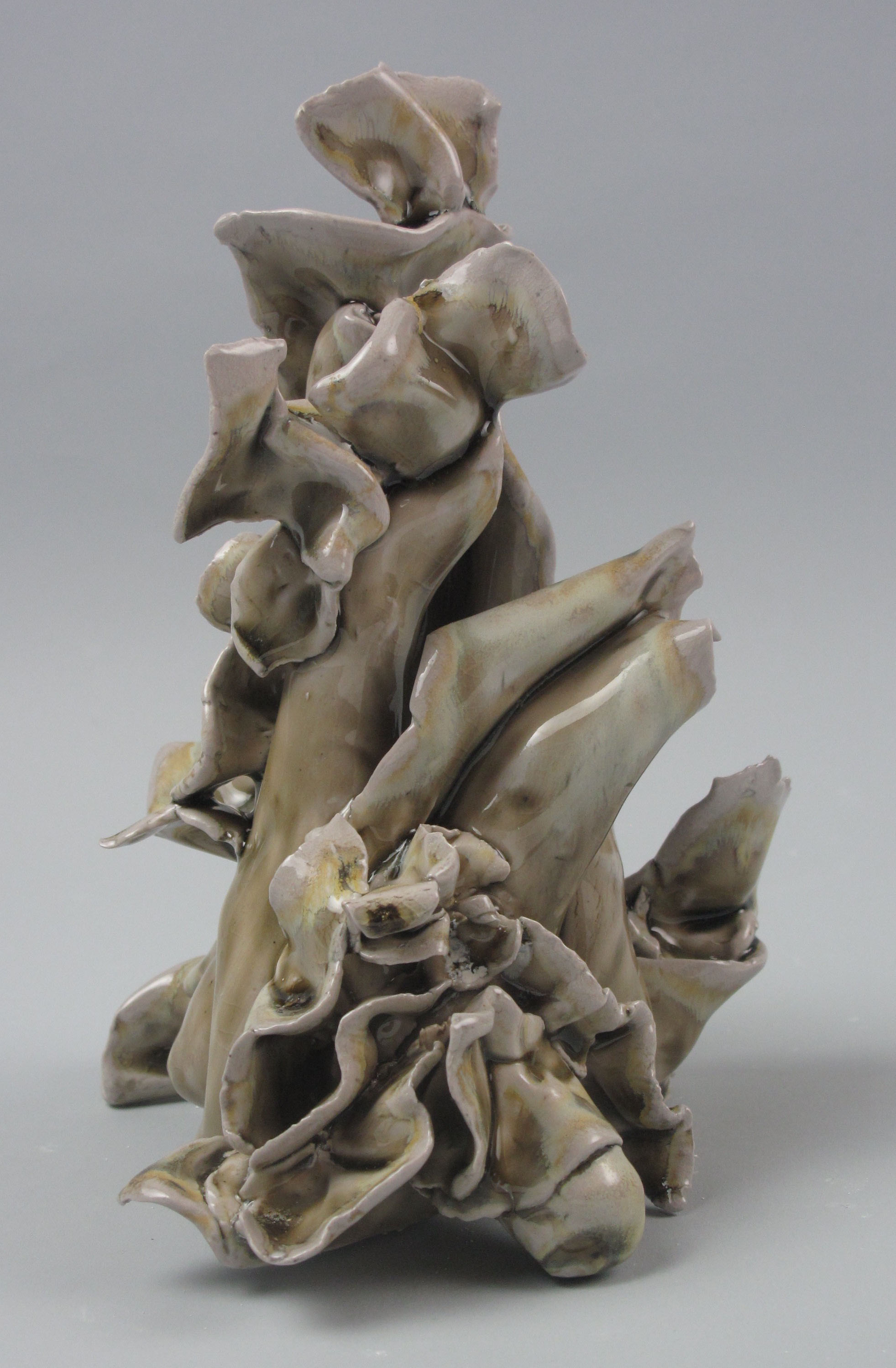  Sara Fine-Wilson,  Flutter,  Stoneware, soda-fired, 9x6x6 