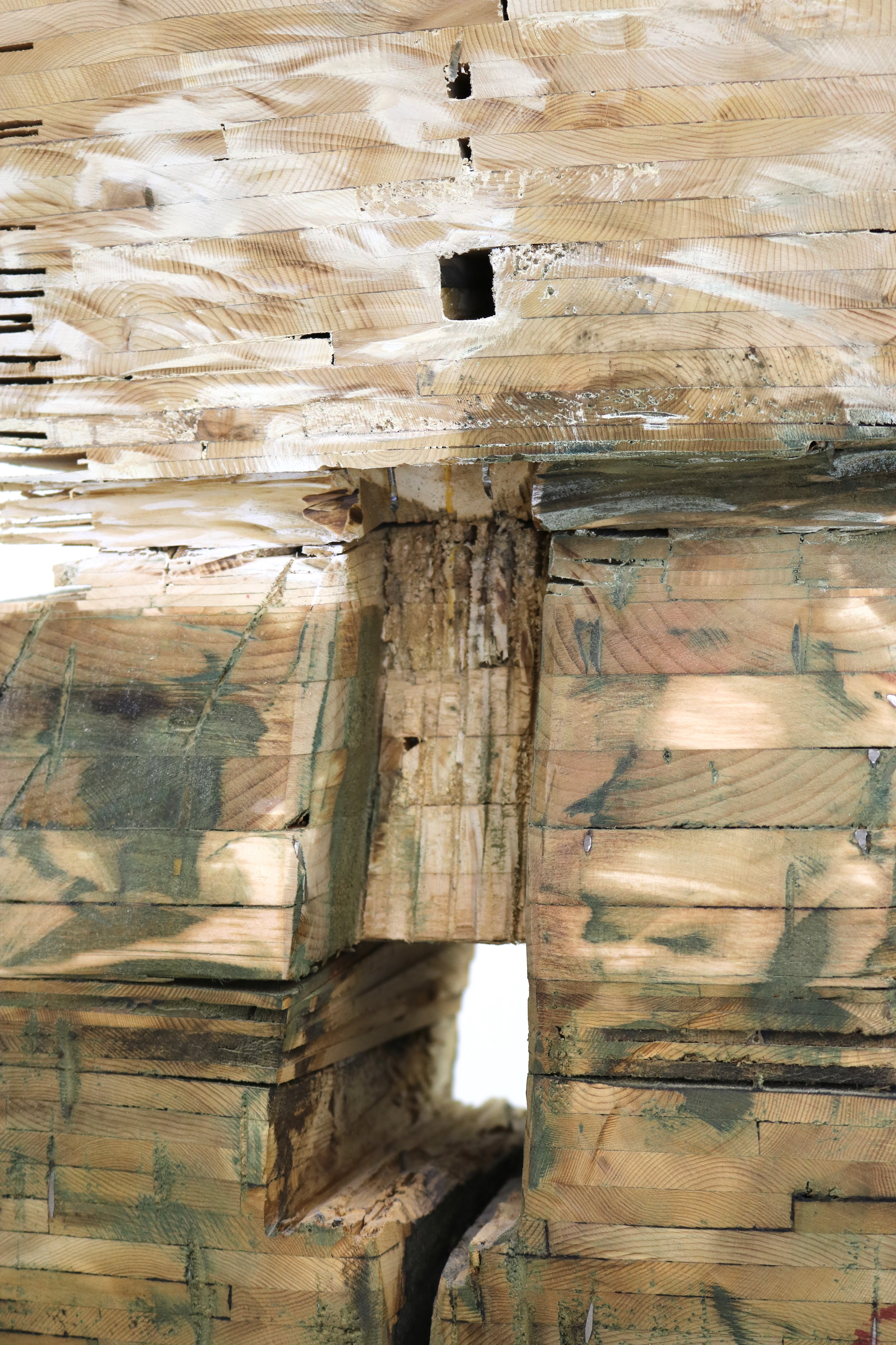  Leslie Zelamsky,  Point of Departure 5 , detail, Pine, cedar, roof shingles, pigment, 63.5 x 23 x 22 