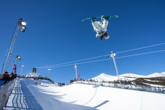 R: Chloe Kim