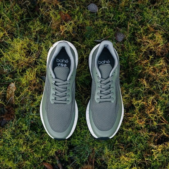 Recharge (Comfy Fit) Grounding Sneaker