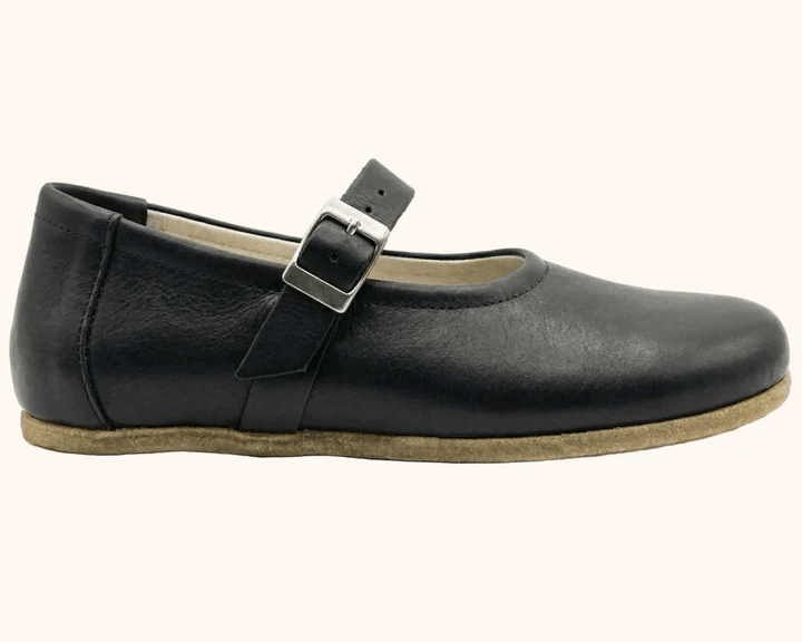 Black Leather Nara Grounding Shoe