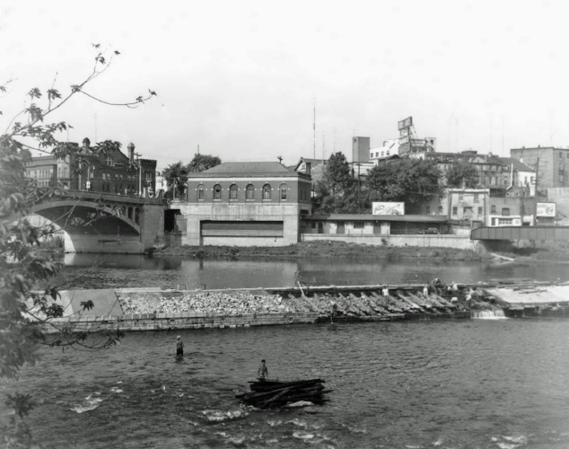 The Lake Erie & Northern Railway Station. It also served as the terminus for the Brantford & Hamilton Electric Railway. The station opened in 1916. The B&HER ceased operations in 1931. LE&N passenger train service ended in 1955. The station was demolished in 1958.