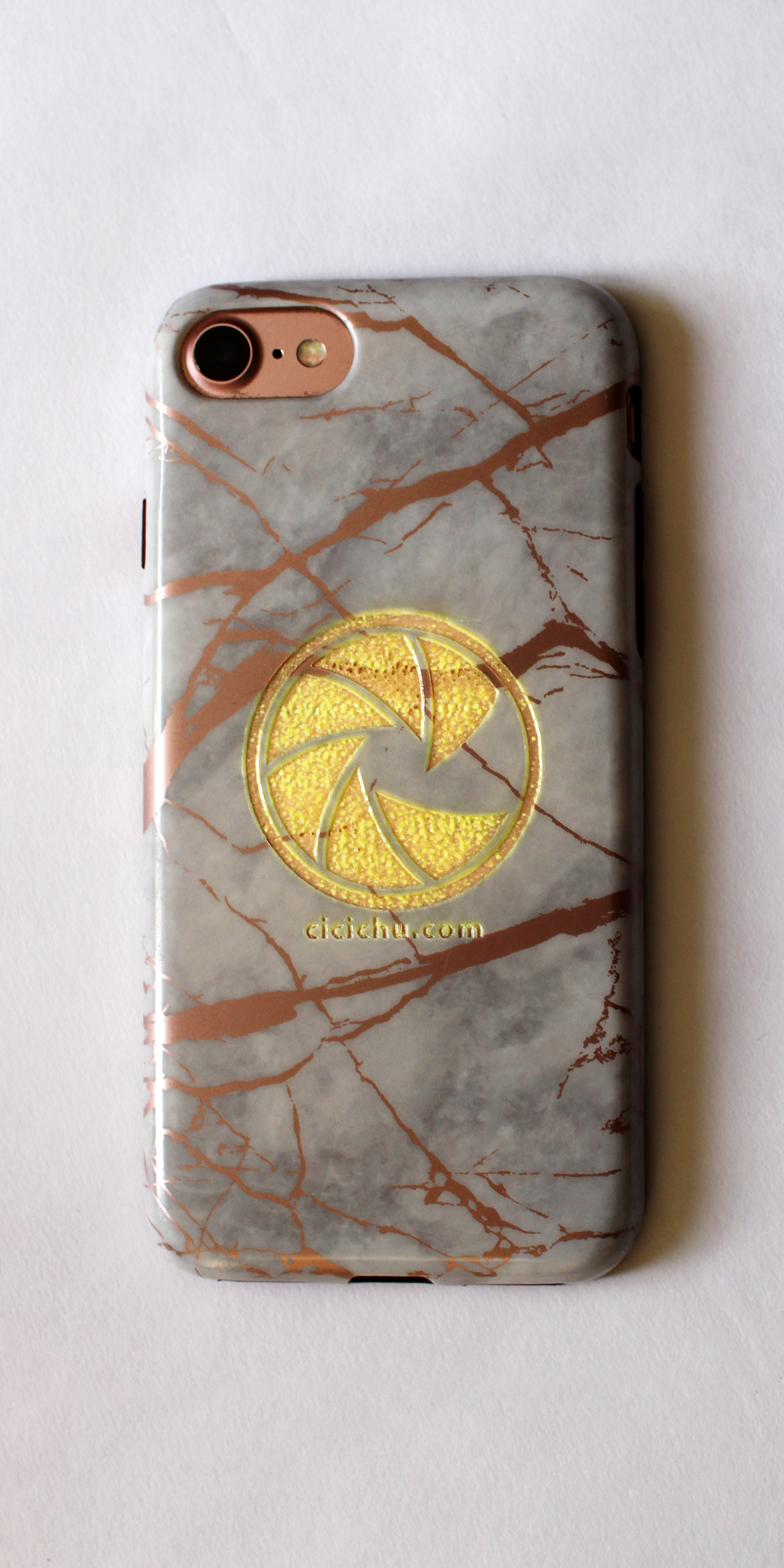 cicichuiphonecase.png