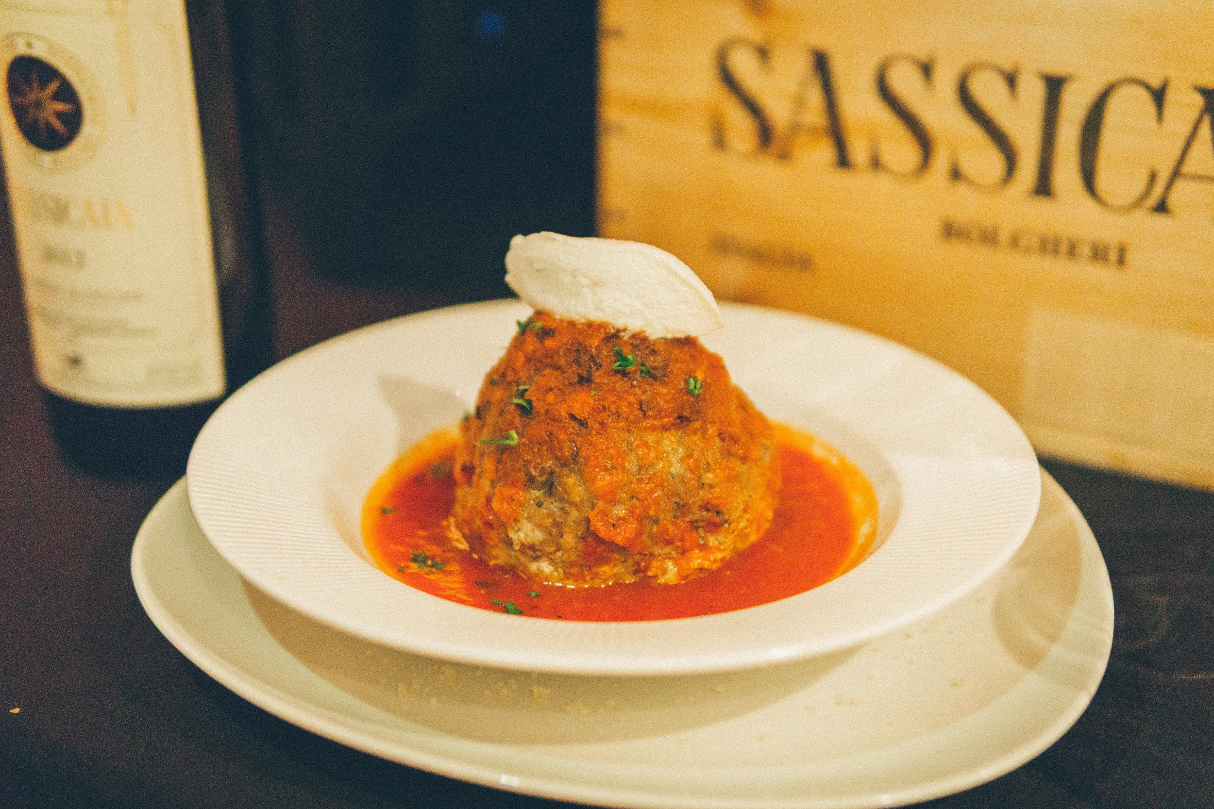  1 lb. Meatball: Alta Cucina Tomato Sauce 