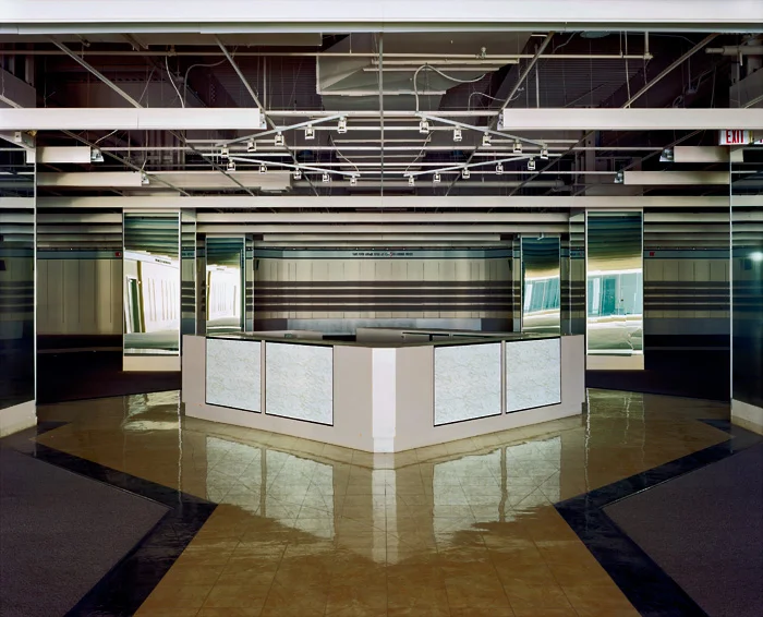 Saks Fifth Avenue, 2009 