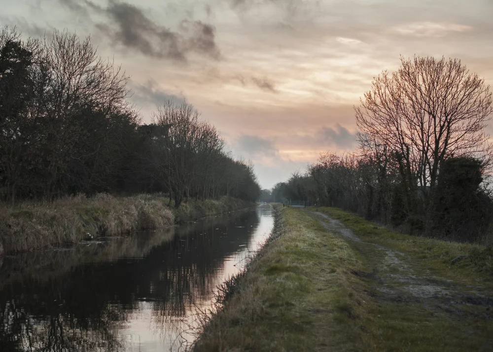 Robertstown, sundown