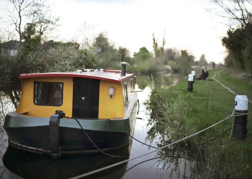 Houseboat, Confey