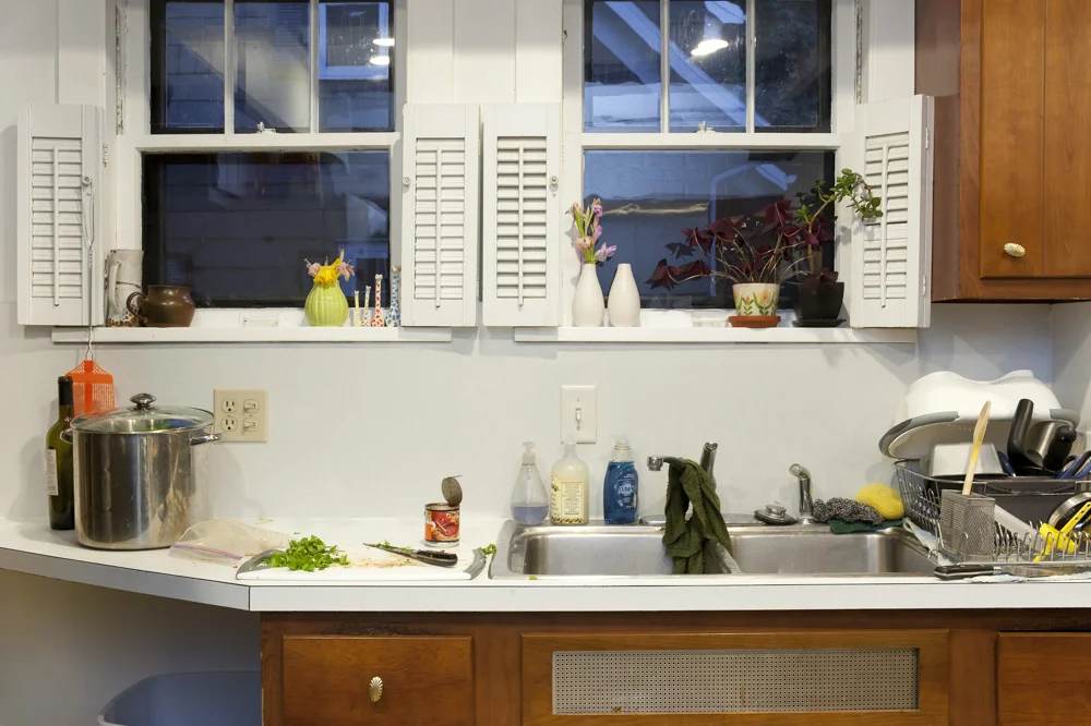 Kitchen Pots, 2011